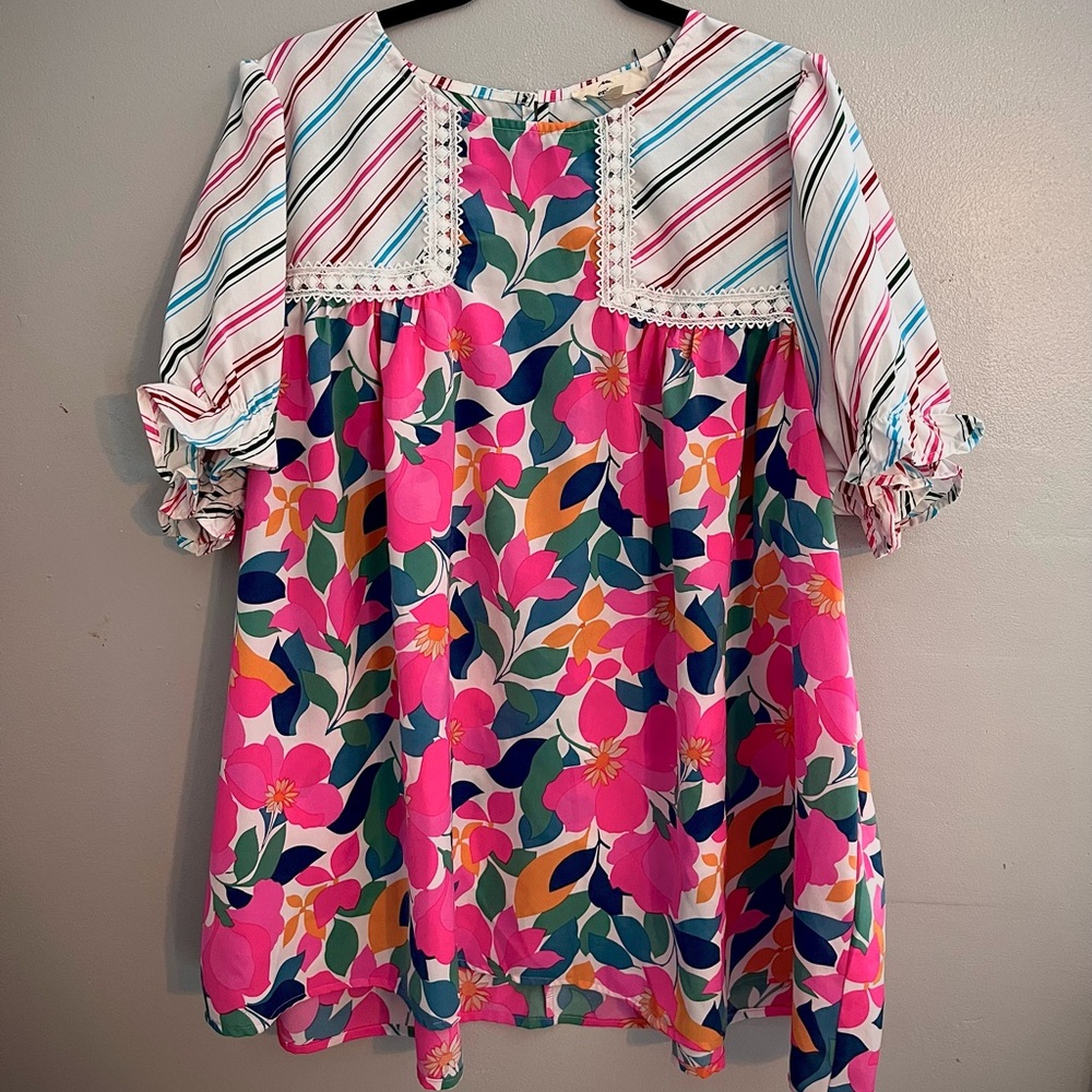 ENTRO Puff Sleeve Blouse
